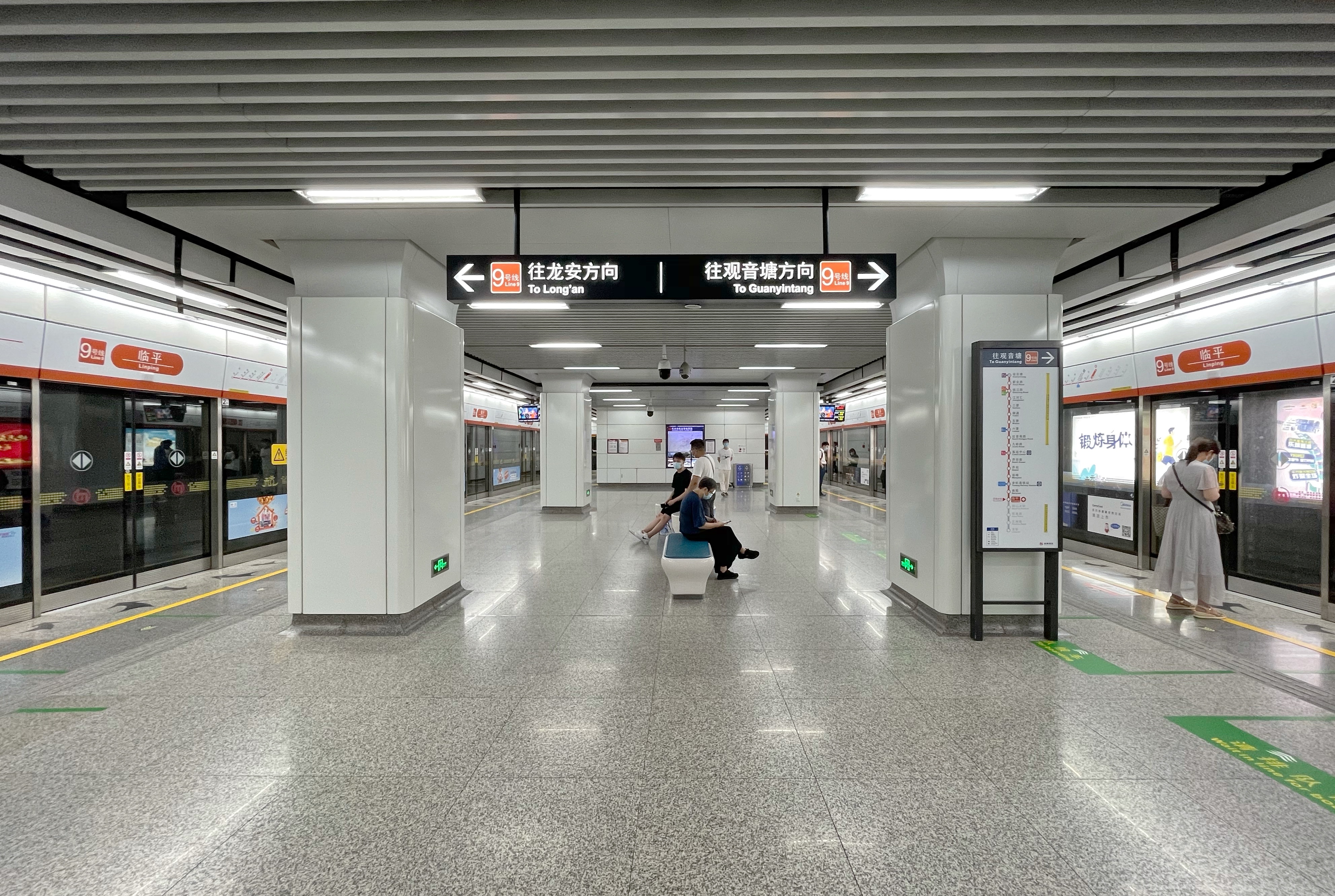 车更大等车时间更短换乘很方便坐上了杭州地铁9号线的临平居民却担心